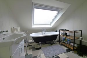 Bathroom - click for photo gallery